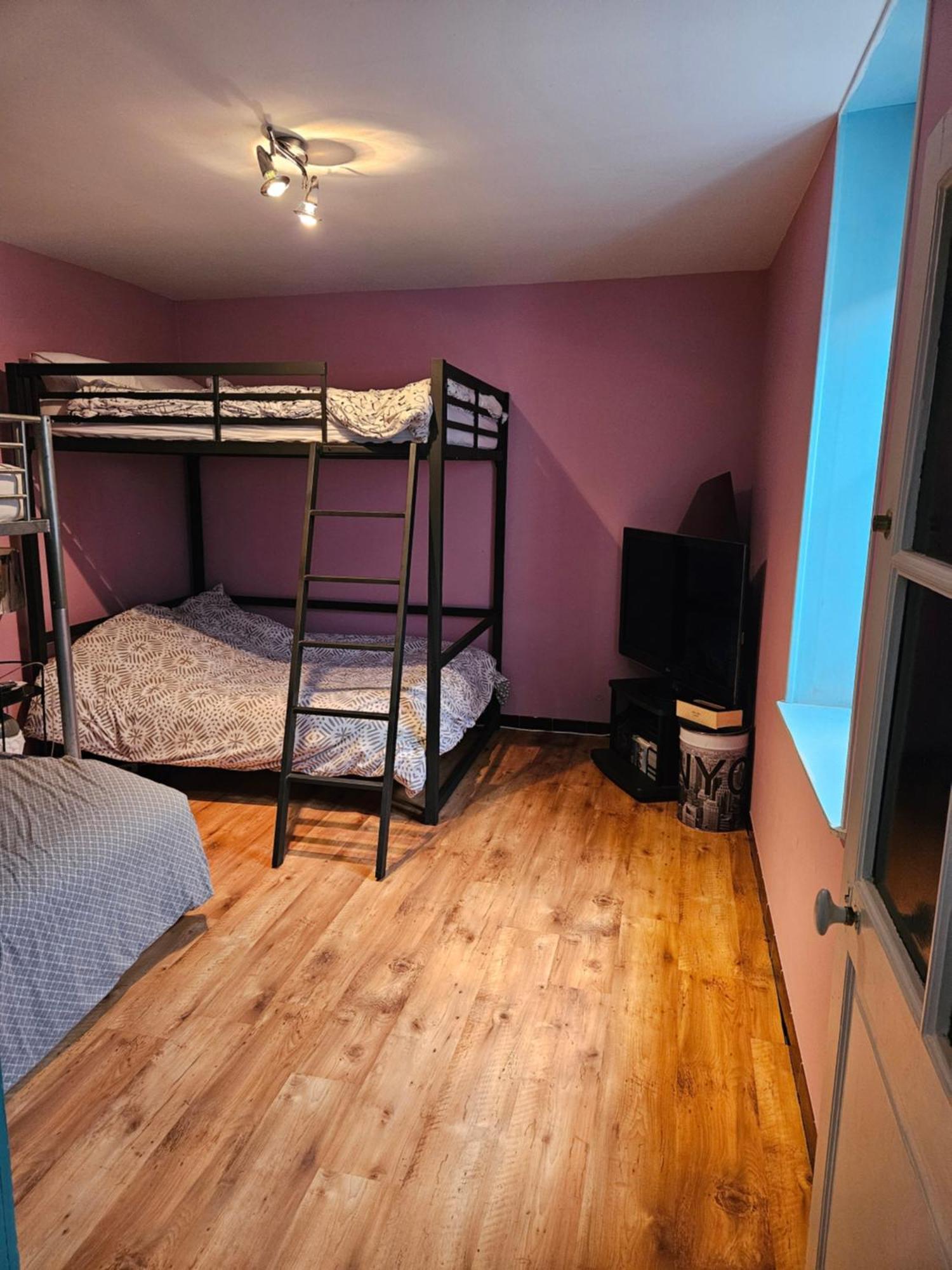 Apartmán La Meute Mars-sur-Allier Exteriér fotografie